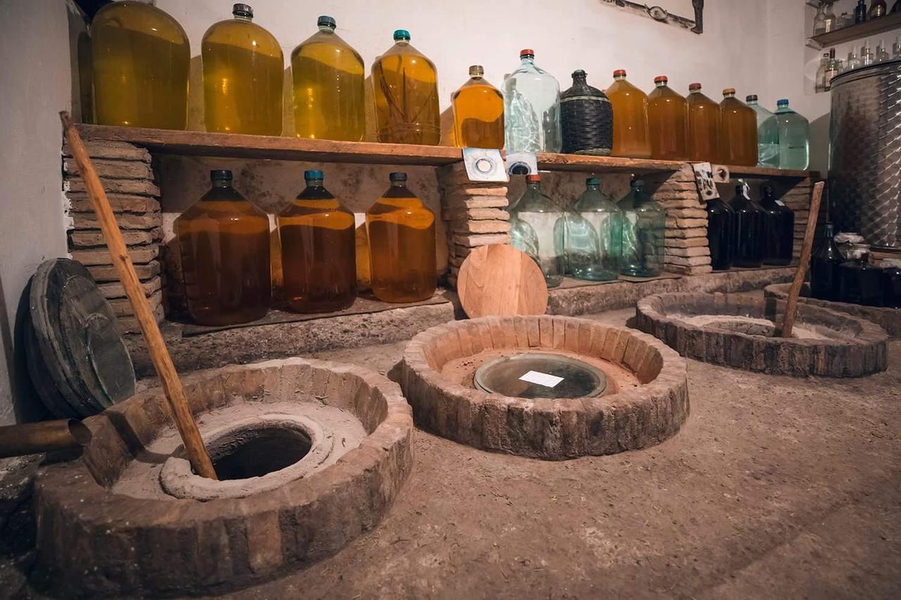 Gogi Dvalishvili Wine Cellar Gori Exterior foto